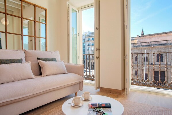 Apartment (0 Bedroom) | Living room - Genteel Home San Francisco (Seville)