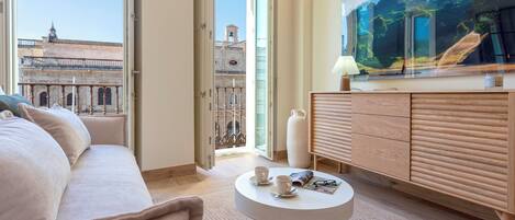 Apartment (0 Bedroom) | Wohnbereich