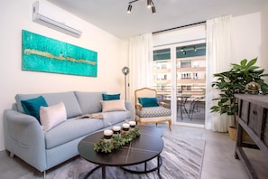 Apartment (1 Bedroom) | Living area - Genteel Home San José (Granada)