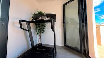 Apartamento (3 Bedrooms) | Terraza o patio