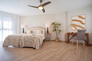 2 bedrooms, desk, iron/ironing board, free cots/infant beds - Genteel Home Duquesa de Parcent (Málaga)