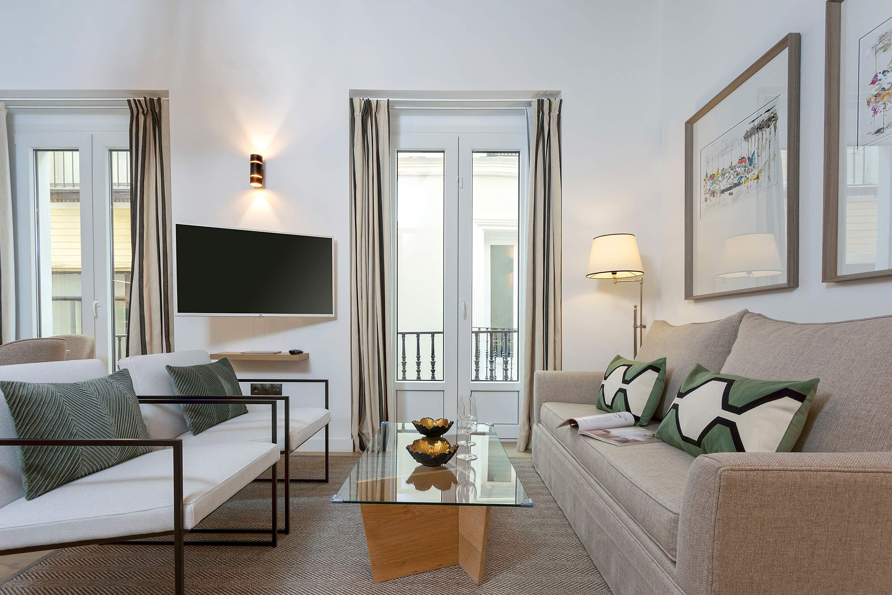 Apartment (2 Bedrooms) | Wohnbereich