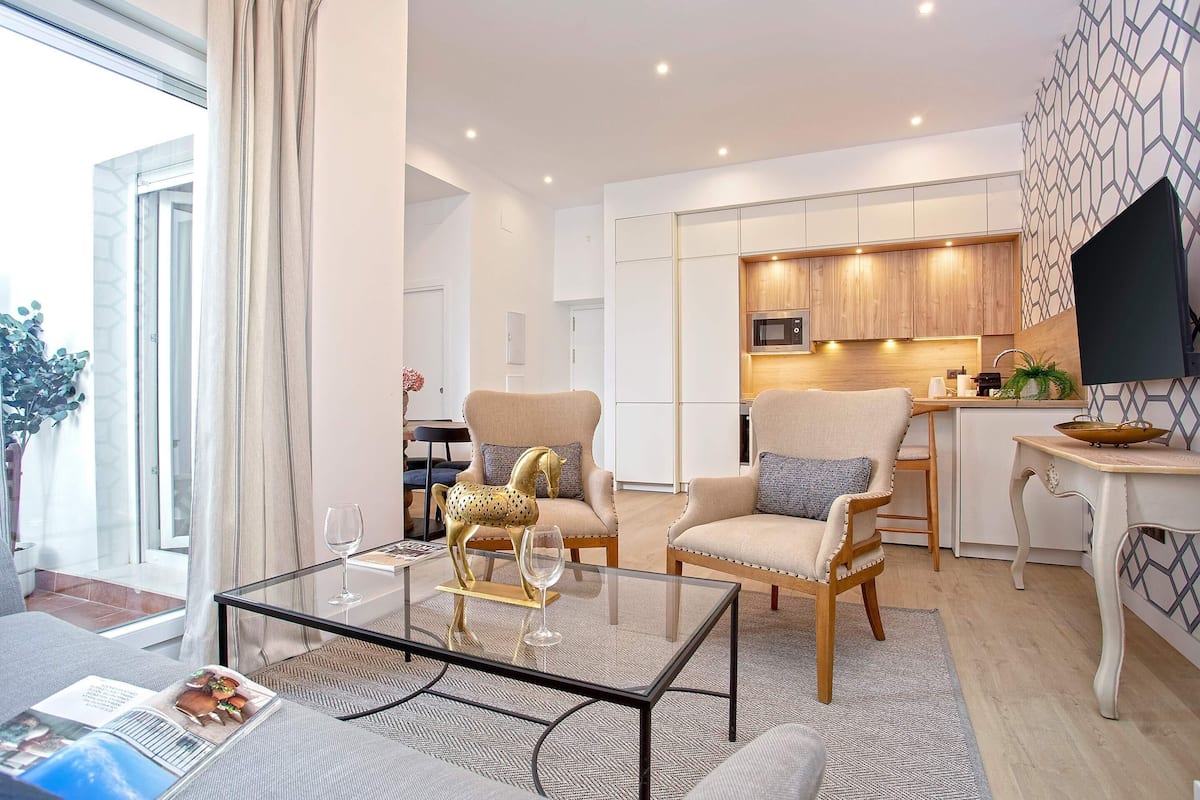 Apartment (3 Bedrooms) | Wohnbereich