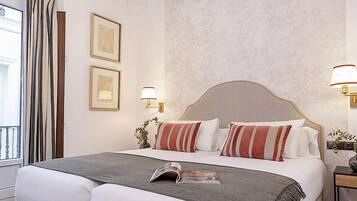 Apartment (2 Bedrooms) | 3 Schlafzimmer, Bügeleisen/Bügelbrett, kostenloses WLAN, Bettwäsche