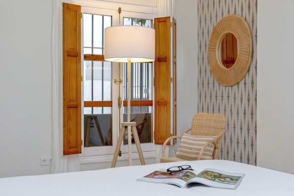 Apartment (1 Bedroom) | 1 bedroom, iron/ironing board, free WiFi, bed sheets
