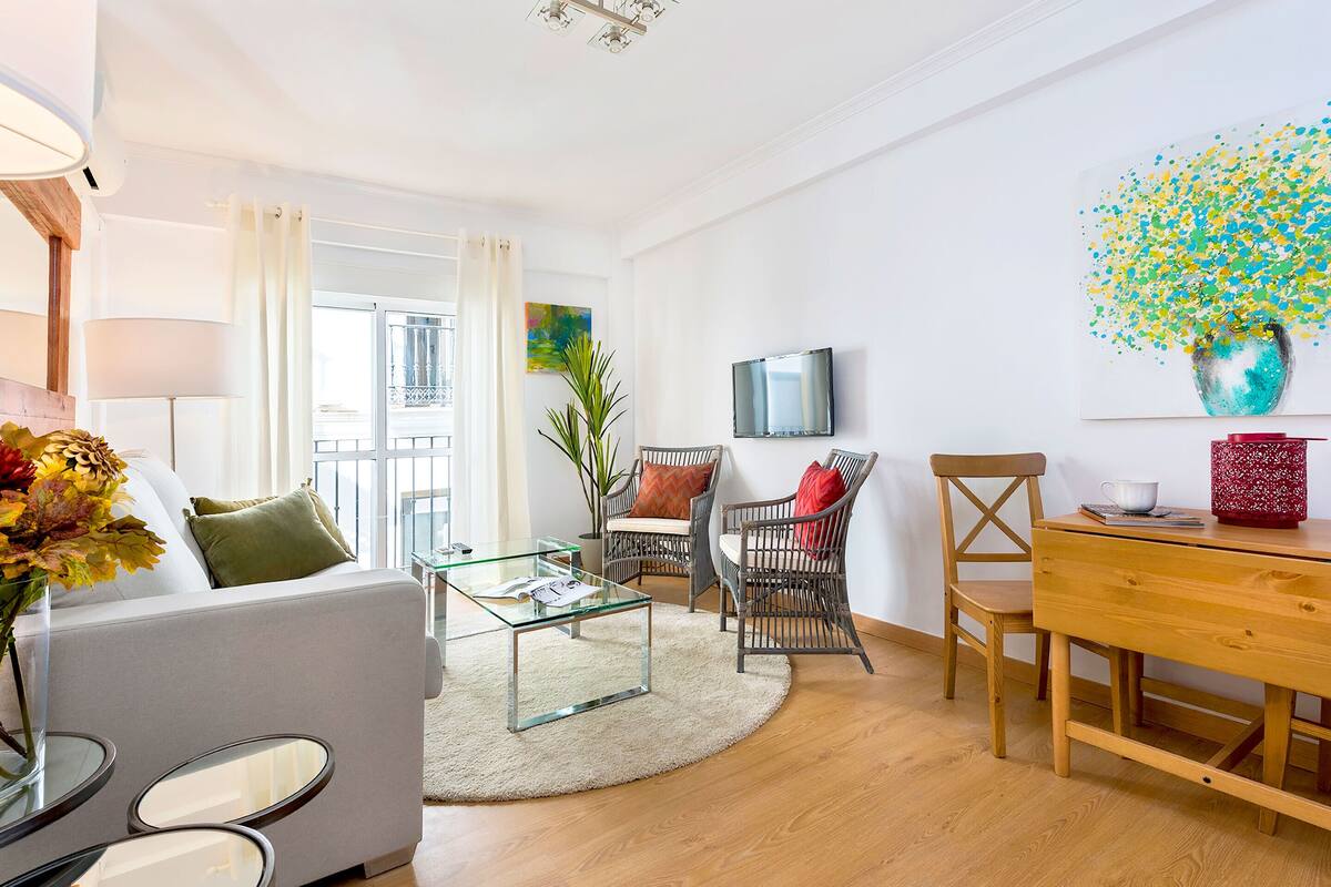Departamento (1 Bedroom) | Área de sala de estar | Televisión