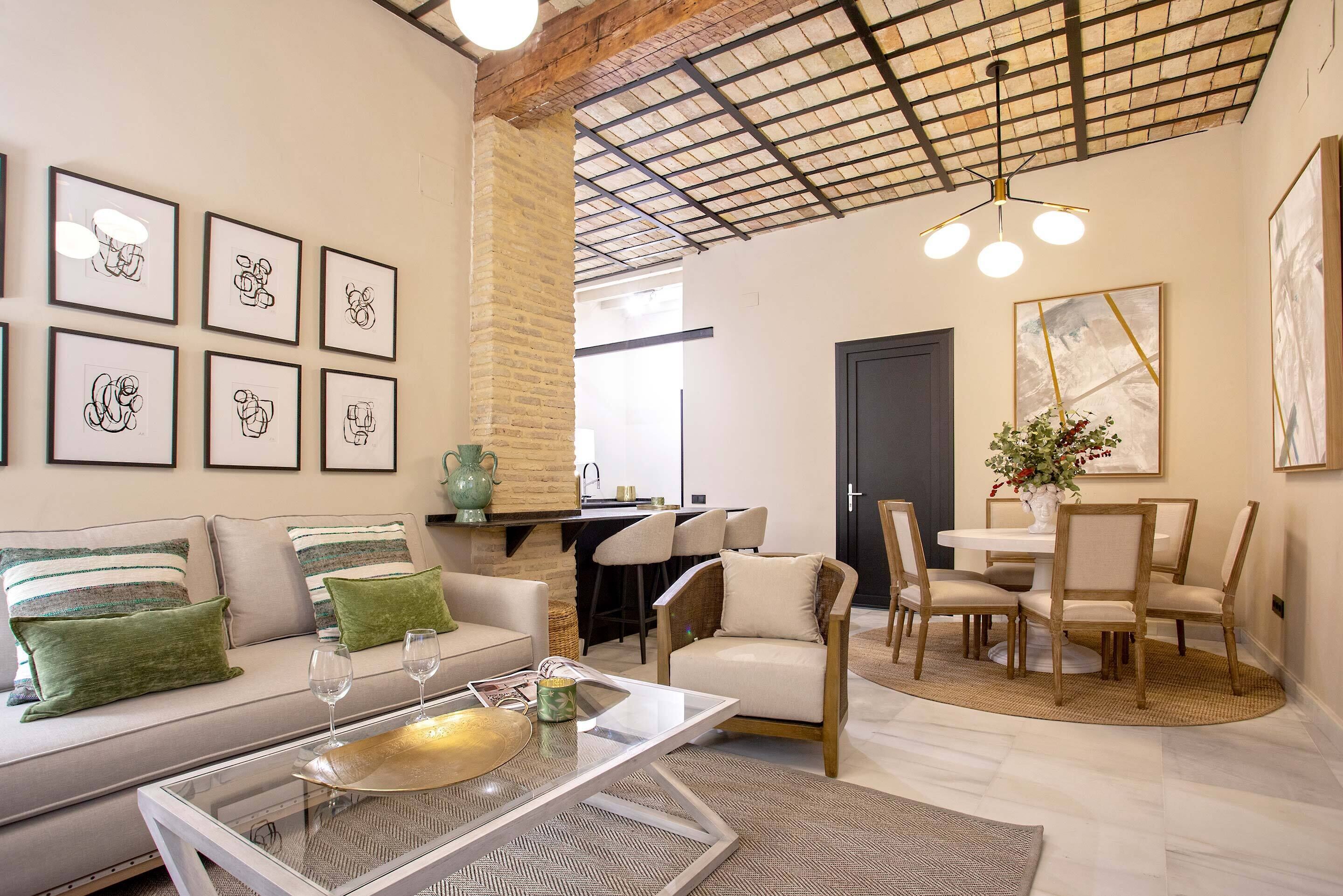 Apartment (2 Bedrooms) | Living area