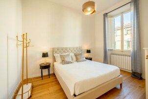 2 habitaciones, tabla de planchar con plancha y wifi gratis 