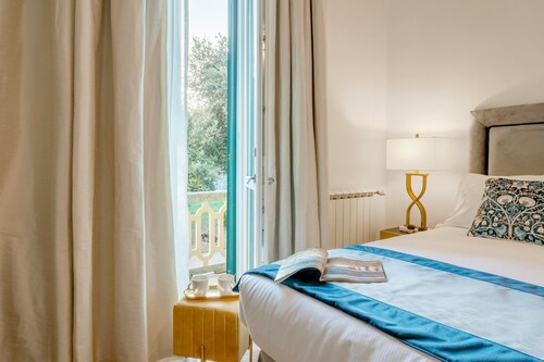 Genteel Home Contessa Matilde