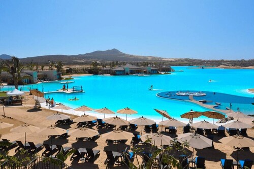 Diamante Luxurious Ocean View 6 BR Includes Golf Cart & Airport Transport