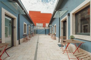 Outdoor dining - Lapa Cozy 4 by Hosty (Porto)