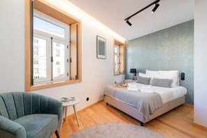 Bügeleisen/Bügelbrett, kostenloses WLAN, Bettwäsche