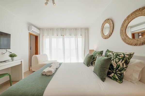 1 bedroom, iron/ironing board, travel crib, free WiFi