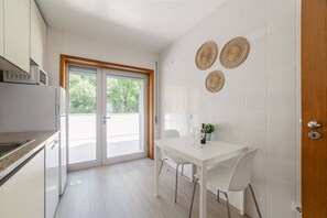 Dining - Stylish Rooftop With Terrace by Hosty (Porto)