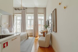 Iron/ironing board, free WiFi, bed sheets - Clérigos Boutique Apartments D by Hosty (Porto)