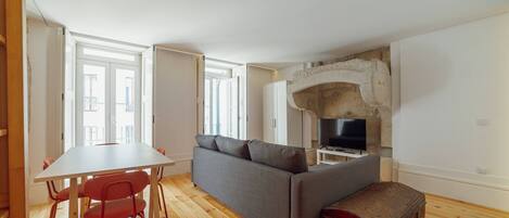 Fernseher