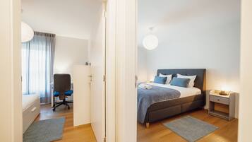 2 bedrooms, iron/ironing board, free WiFi, bed sheets