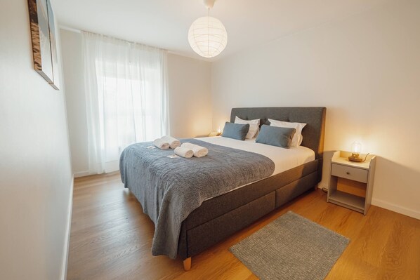 1 bedroom, iron/ironing board, free WiFi, bed sheets