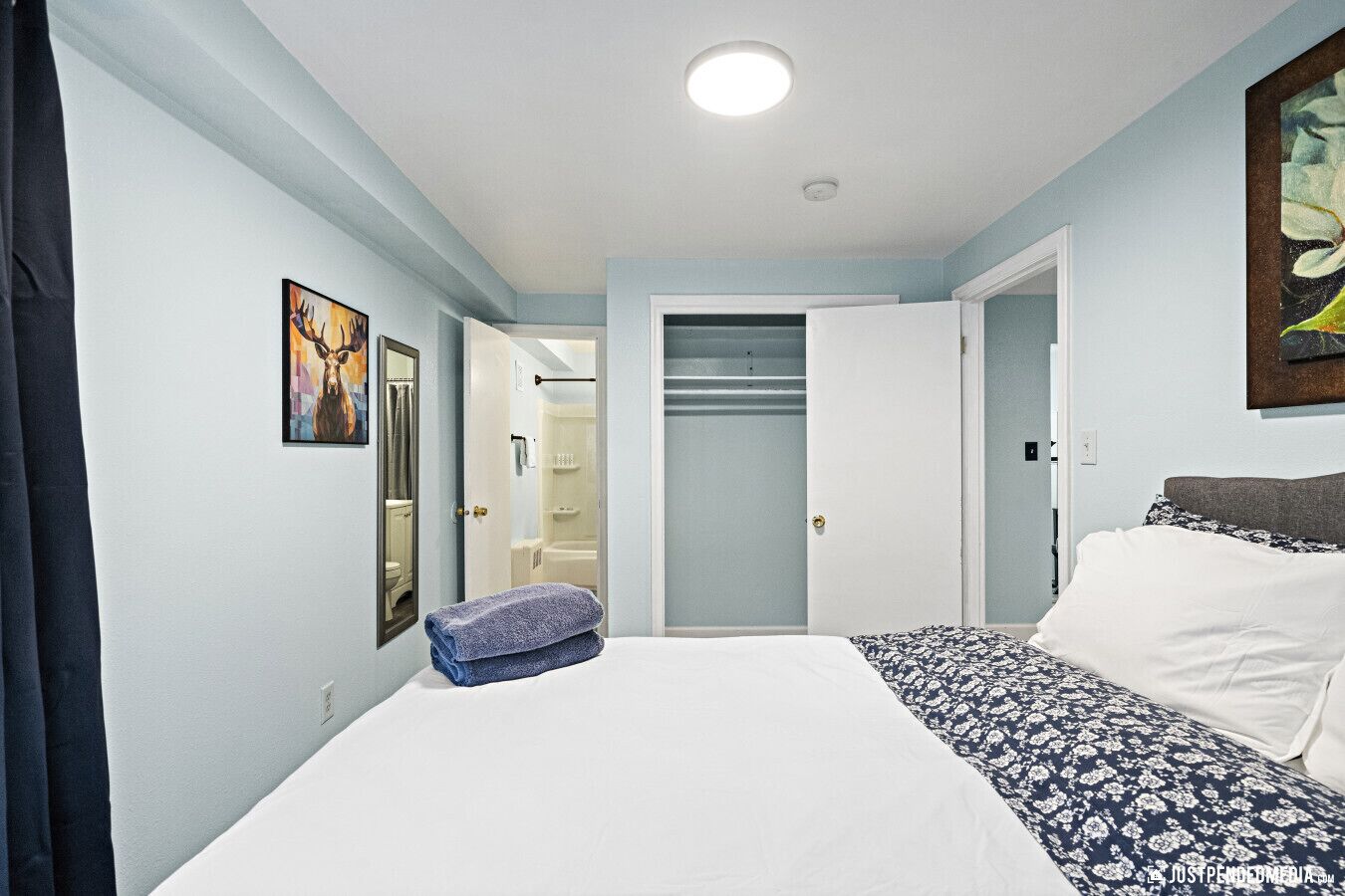 1 soverom, skrivebord, wi-fi (inkludert) og sengetøy