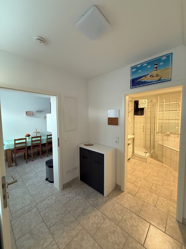 Interior - Panorama 180° (Unknown)