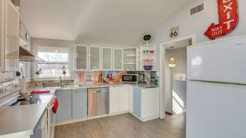 House (3 Bedrooms) | Bahagian dalam