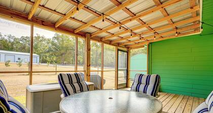 2 Mi to Fairhope Pier: Home w/ Large Yard!