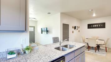 Hus (3 Bedrooms) | Innvendig