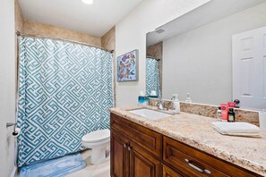 House (3 Bedrooms) | Interior - 1 Mi to Shore: Pet-friendly Lake Worth Beach Home! (Lake Worth)