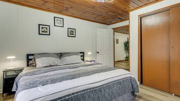 Casa (2 Bedrooms) | Interior