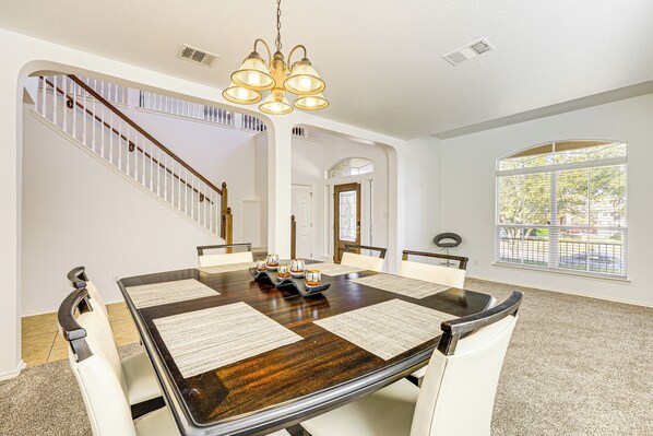 House (5 Bedrooms) | Interior - 5 Mi to Randolph Afb: Spacious Cibolo Haven! (Cibolo)