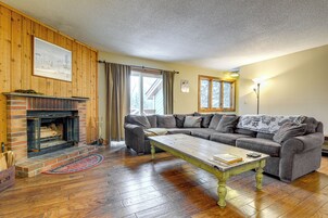 Apartment (3 Bedrooms) | Front of property