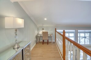 Villa (5 Bedrooms) | Interior - Screened-in Porch w/ Views: Hot Springs Getaway! (Hot Springs)