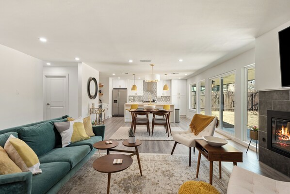 Interior - 5 Mi to UT: Home w/ Outdoor Entertainment Area! (Austin)