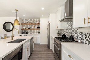 Interior - 5 Mi to UT: Home w/ Outdoor Entertainment Area! (Austin)