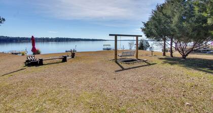 Waterfront Gem w/ Fire Pits & Dock in Georgetown