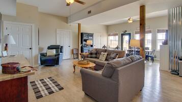 Rumah (2 Bedrooms) | Interior