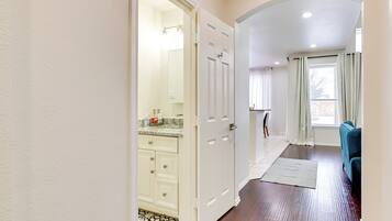 Rumah (5 Bedrooms) | Interior