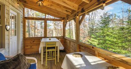 17 Mi to Acadia: Cottage Near Downtown Ellsworth!