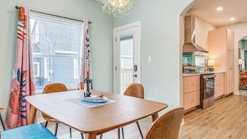 Cottage (2 Bedrooms) | Intérieur