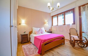 2 habitaciones, wifi gratis y ropa de cama 