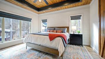 3 多间卧室、熨斗/熨衣板、旅行婴儿床、WiFi