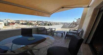 Charming 1 Bedroom Apartment in Amman's Heart