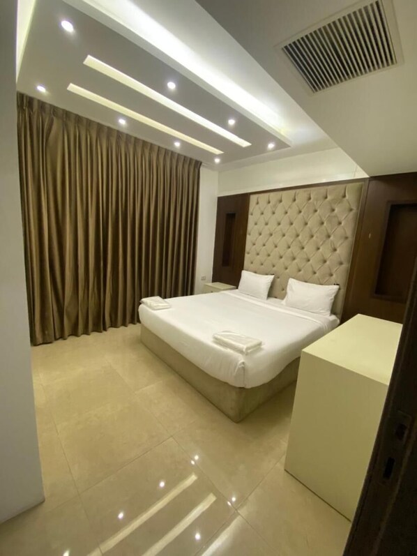 Apartment, 1 Bedroom, Smoking, Terrace
