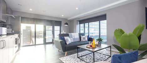 Télévision, espaces bureaux