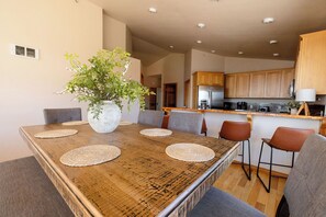 Dining - Bayview Heights Unit D (Sitka)