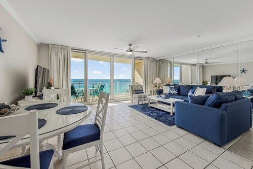 Emerald Beach #927 1BR 2BA Oceanfront 9th Floor 2026 Early Booking Discount