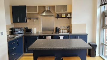 Apartment | Private kitchen | Fridge, microwave, oven, stovetop