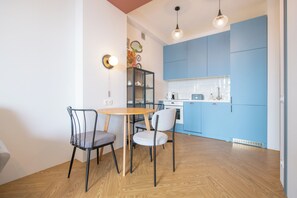 Dining - GG Home – Stylish 1BR Apartment with Great View (T'bilisi)