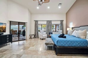 6 bedrooms, iron/ironing board, Internet, bed sheets - Luxury 6BR Estate Heated Pool, Games & Resort (Cave Creek)