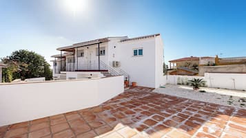 Apartamento Confort, 1 cama doble con sofá cama (2 Bedrooms) | Terraza o patio